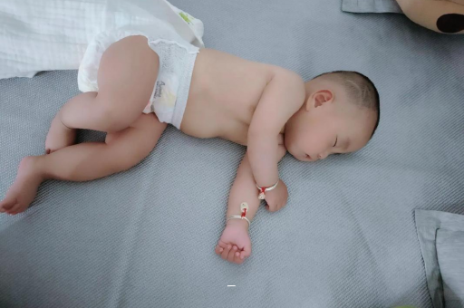 信阳哭泣宝宝魔法眼泪